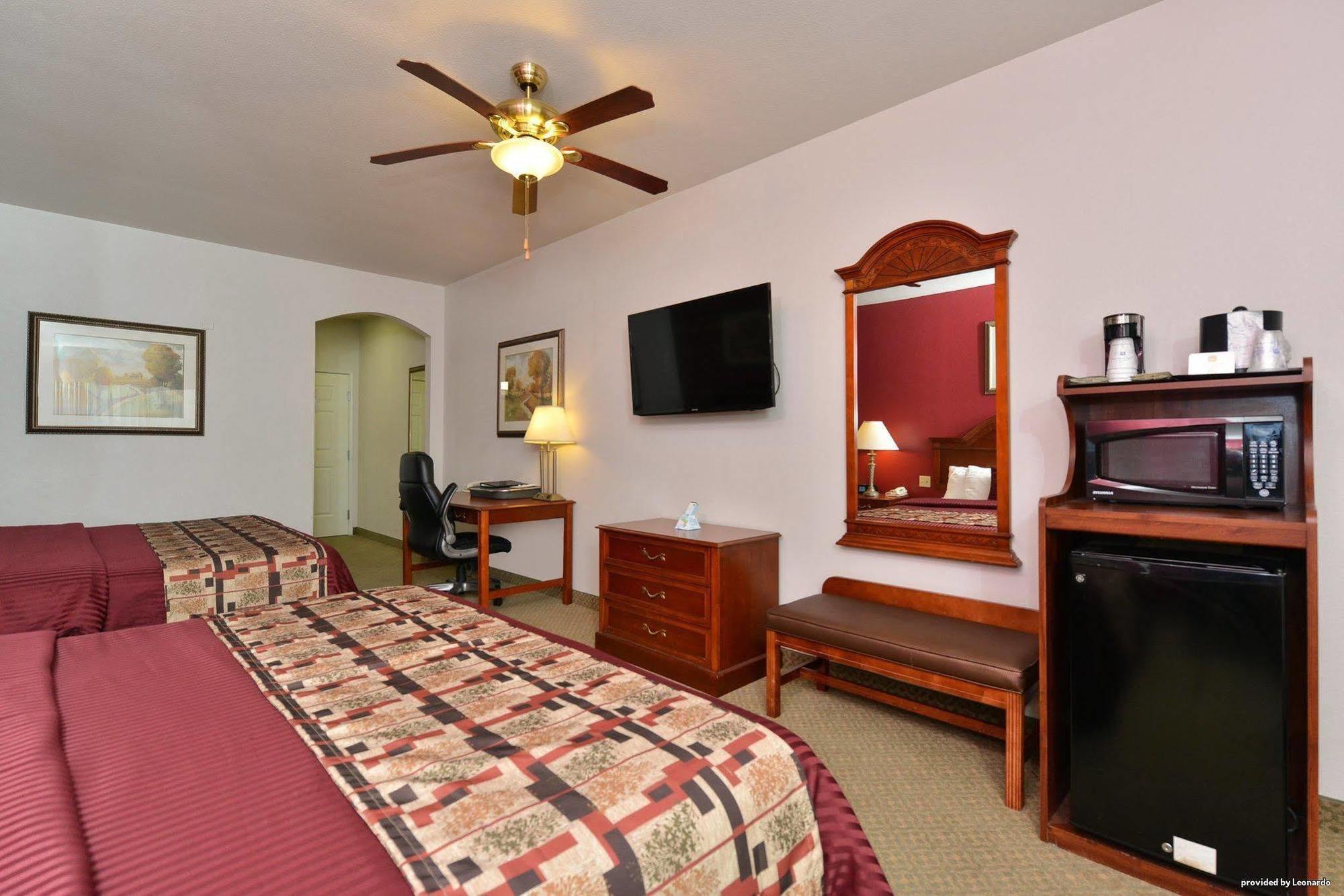 Best Western Plus Monahans Inn And Suites Esterno foto